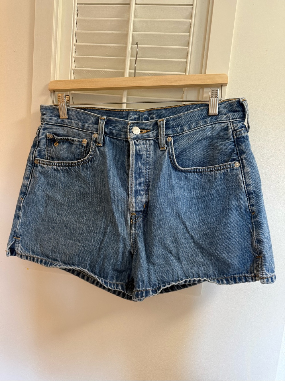 Érica Women’s Denim Shorts